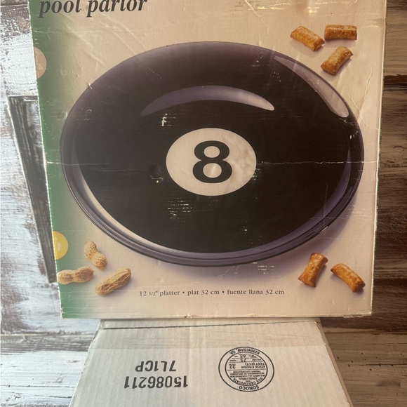 Pool Parlor 8 Ball Snack Platter - Black - Picture 1 of 5